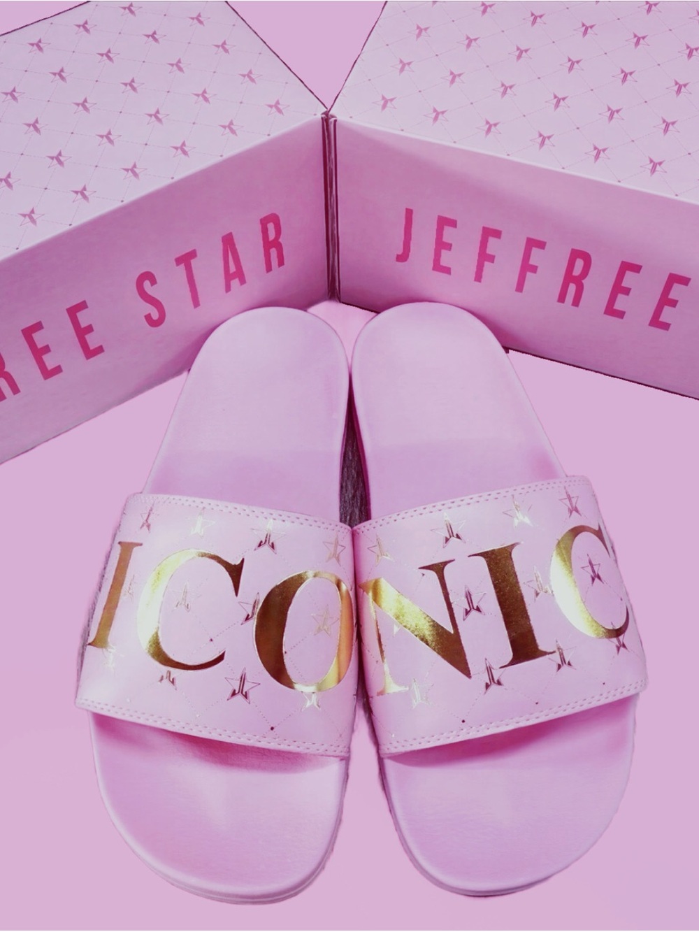 NWT NIB JEFFREE STAR ICONIC UNISEX SLIDES Men’s 11 Women’s 13 Spring Into Summer